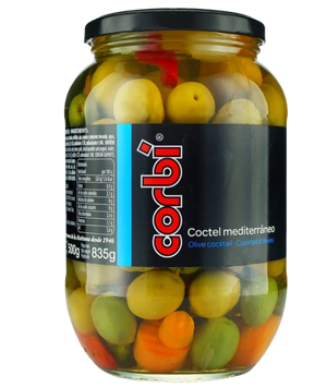 Оливки коктейль з морквою, часником та огірком Корбі Corbi 835/500g 8шт/ящ