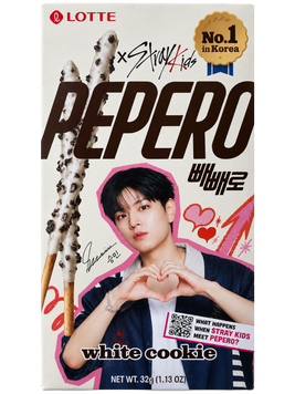 Печиво соломка в білому шоколаді лімітоване Пеперо Лотте Lotte pepero stray kids 32g 48шт/ящ